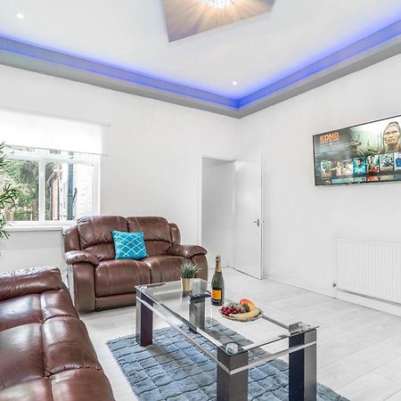 Five Bedroom Townhouse - Near City Centre - Edgbaston - On Street Parking - Wifi - Netflix - 974P Birmingham Ngoại thất bức ảnh